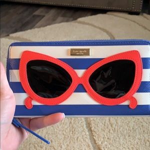 Make a splash wallet